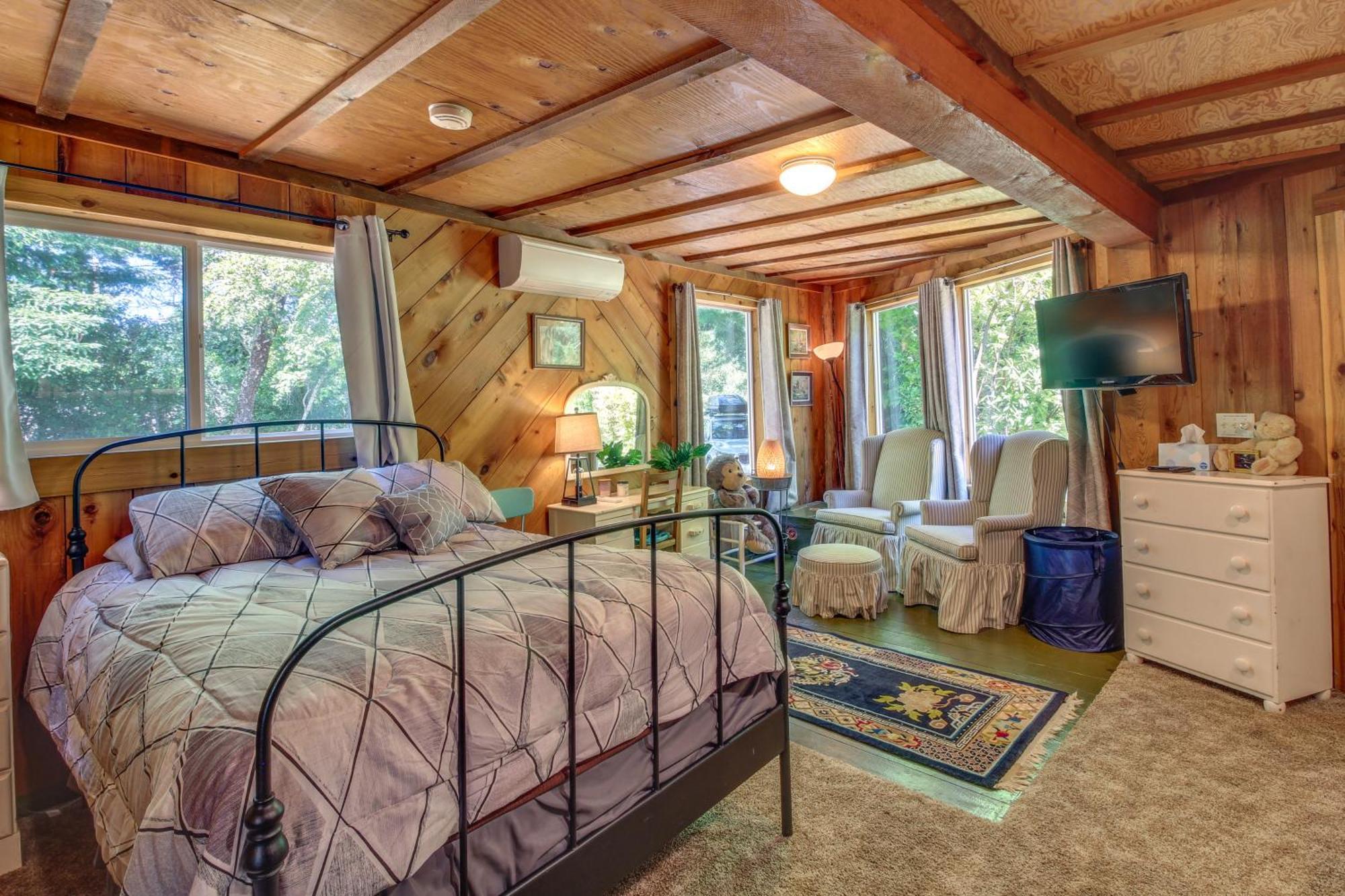 Rustic Bandon Log Cabin On 5 Acres Of Woodlands! Extérieur photo